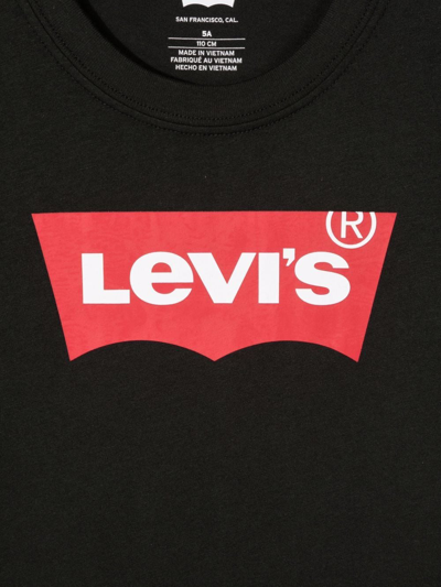Shop Levi's Logo-print T-shirt In Black
