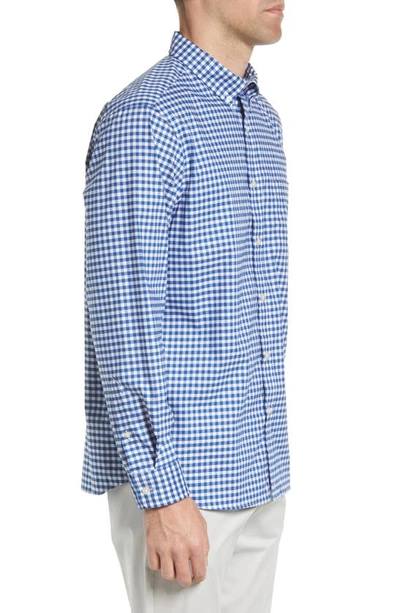 Shop Vineyard Vines Classic Fit On-the-go Brrrº Gingham Button-down Shirt In Blue Bay