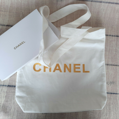 Authentic Chanel Beauty N1 white camellia canvas tote bag vip gift