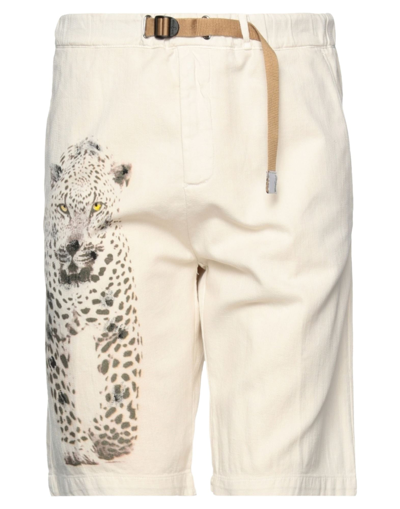 Shop White Sand 88 White Sand Man Shorts & Bermuda Shorts Ivory Size 28 Cotton, Linen, Elastane
