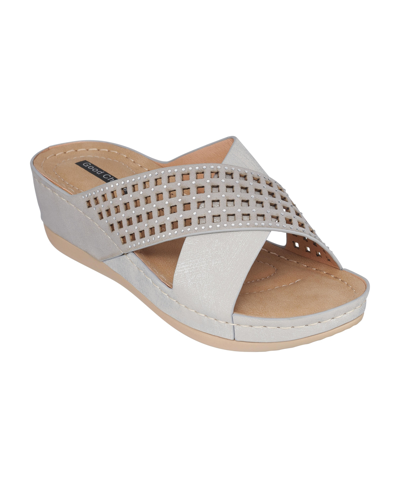 Gc Shoes Women's Isabella Wedge Sandals Women's Shoes In Silver-tone