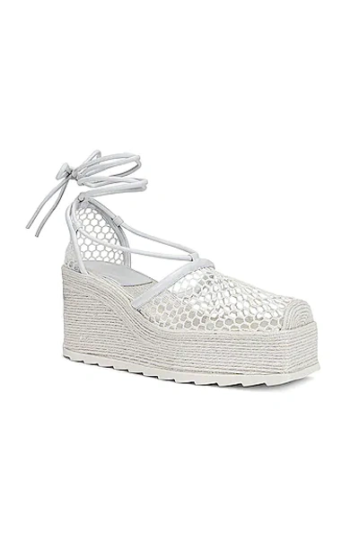 Bottega Veneta Stretch Lace Up Espadrilles In White