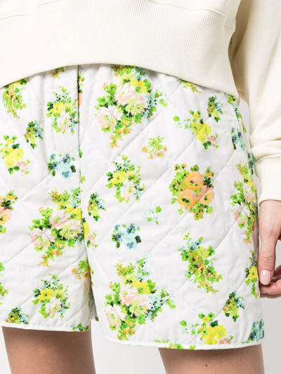 花卉印花绗缝短裤