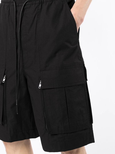 Shop Juunj Drawstring Cargo Shorts In Schwarz