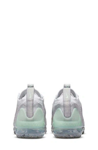 Shop Nike Kids' Air Vapormax 2021 Fk Sneaker In Pure Platinum/ Mint Foam