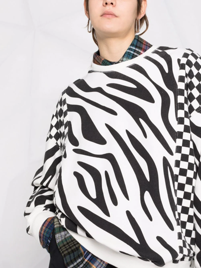 Shop R13 Tiger Stripe Checkerboard Pattern Sweatshirt In White