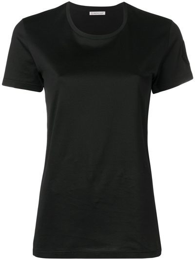 Shop Moncler Basic Crewneck Logo T-shirt In Black