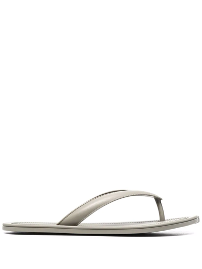 Shop Maison Margiela Tabi Flip-flops In Green