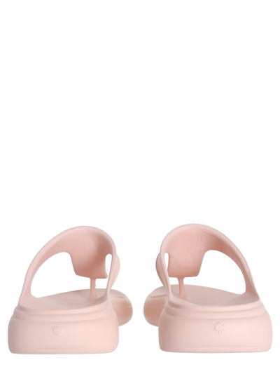 Shop Stuart Weitzman Stuflex T-strap Slide Sandals In Rosa