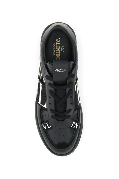 Shop Valentino Garavani Vl7n Sneakers In Black