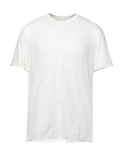 Shop Elevenparis T-shirts In Ivory