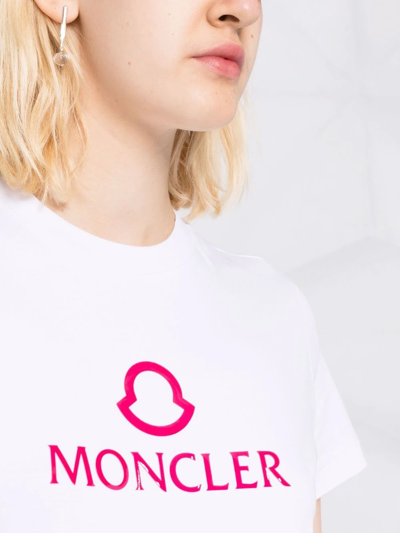 Moncler Brand-print Regular-fit Cotton-jersey T-shirt In Weiss