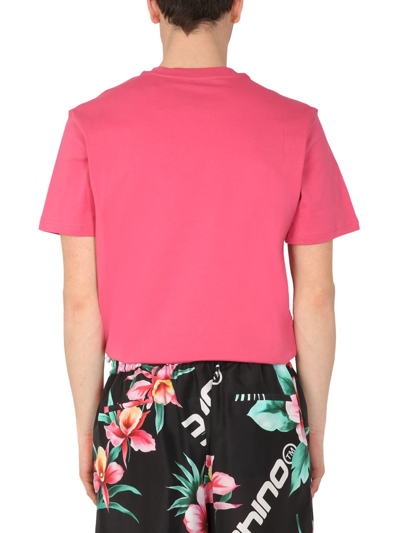 Shop Moschino Logo Print T-shirt In Fuchsia