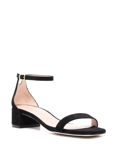 Stuart Weitzman Buckle-fastened Suede Sandals In Schwarz