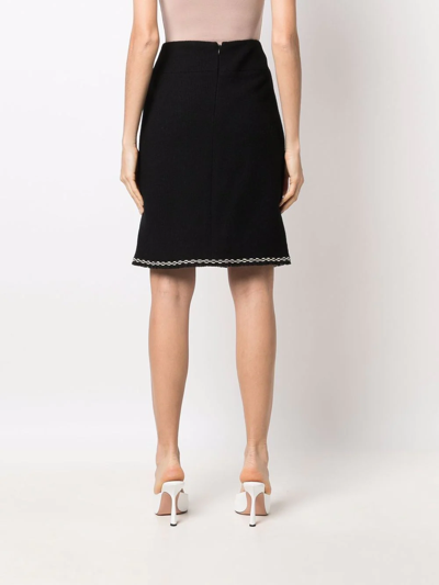 Pre-owned Chanel 2004 Chain-link Embroidered A-line Skirt In Black