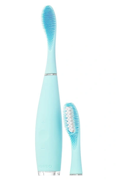 Shop Foreo Issa™ 2 Sensitive Sonic Toothbrush Kit In Mint (sensitive)