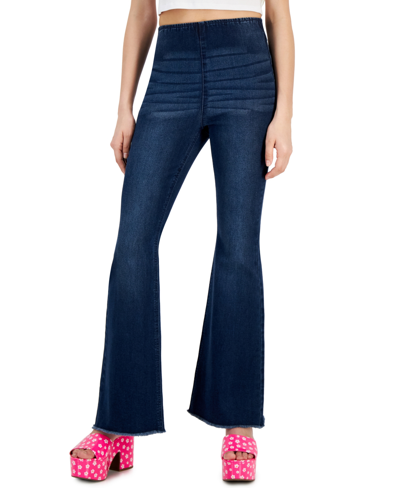 Shop Tinseltown Women's Pull-on Frayed-hem Flare-leg Denim Jeans In Dark Wash
