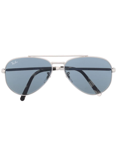Ray Ban Tinted Aviator Sunglasses In Silber