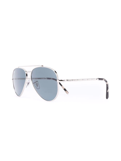 Ray Ban Tinted Aviator Sunglasses In Silber