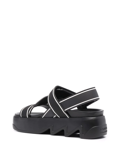 Shop Le Silla Cross-strap Platform Sandals In Schwarz