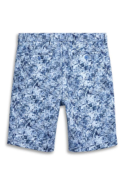 Shop Bugatchi Ooohcotton® Shorts In Riviera