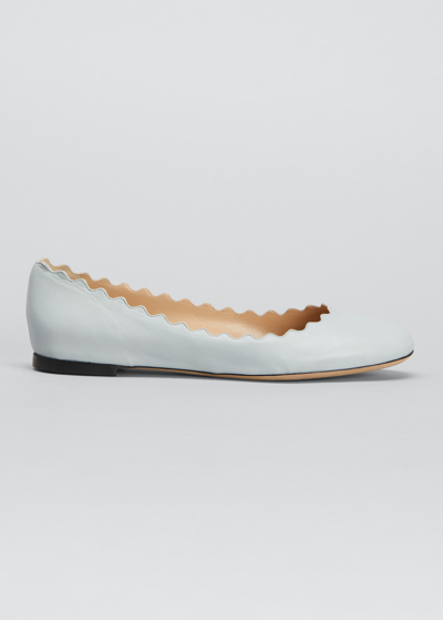 Shop Chloé Lauren Scalloped Leather Ballet Flats In Cold Grey