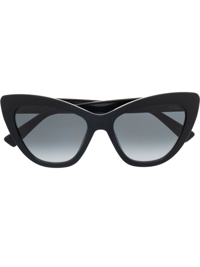 Shop Moschino Eyewear Cat-eye Frame Sunglasses In Schwarz