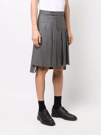 Thom Browne Asymmetric Hem Pleated Backstrap Skirt In Grau