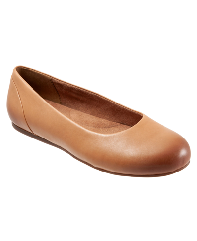 Shop Softwalk Women's Sonoma Flats Women's Shoes In Tan Leather