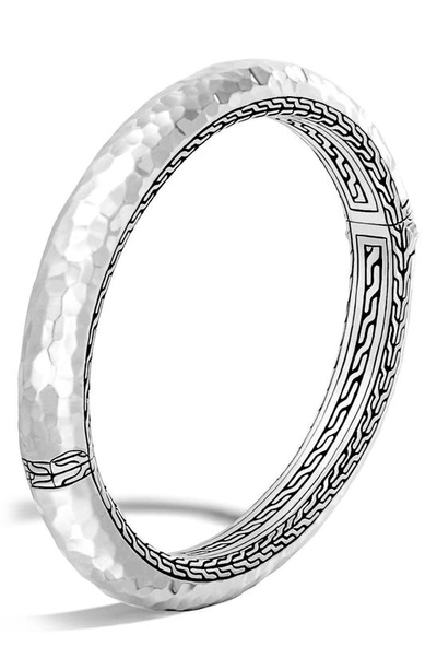 Shop John Hardy Classic Chain 8.5mm Hammered Hinged Bangle In Silver