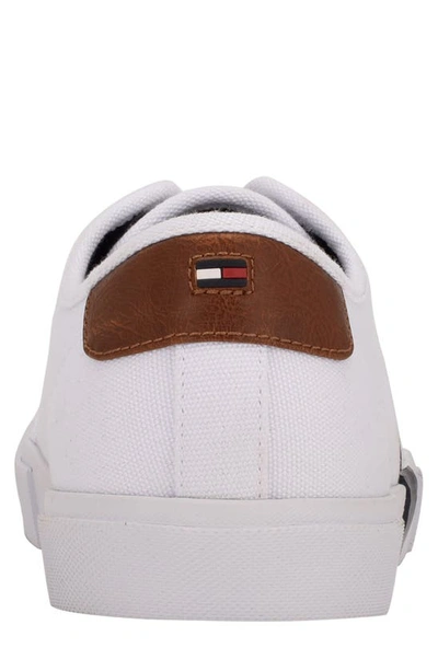 Tommy Hilfiger Pandora Low Top Sneaker In Whmfb