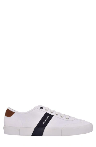 Tommy Hilfiger Pandora Low Top Sneaker In Whmfb