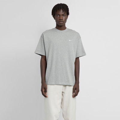 Shop Nike Man Grey T-shirts