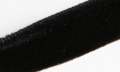Saint Laurent Oversize Heart Pendant Choker Necklace In Nero