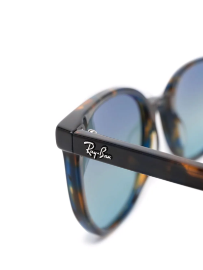 Ray Ban Marbled Round-frame Sunglasses In Blau