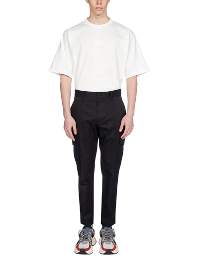 Shop Dolce & Gabbana Cropped Cargo Pants In Nero