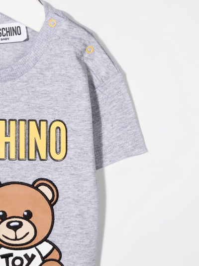Shop Moschino X Minions Logo-print T-shirt In Grey
