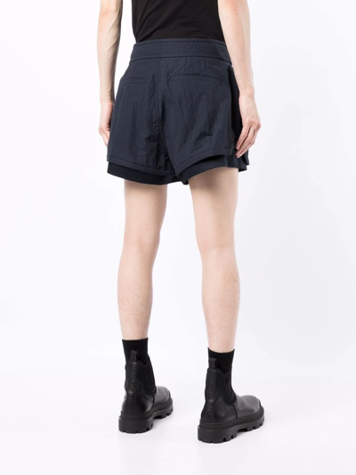 Juunj Crease-effect Pleated Shorts In Blue