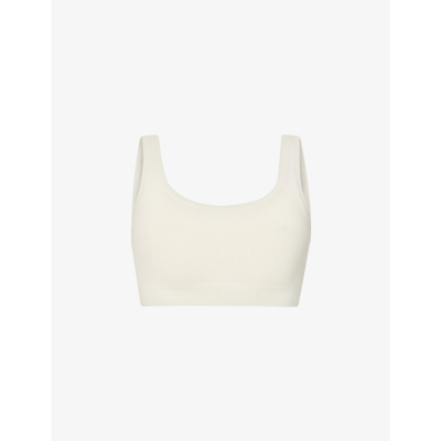 Shop Hanro Touch Feeling Scoop-neck Stretch-jersey Bra In 2801 Pumice