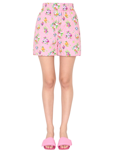 Shop Msgm "micro Bouquet" Print Shorts In Pink