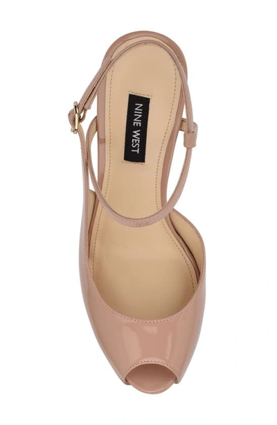 Nine West Hanken Peep Toe Sandal In Light Natural Patent