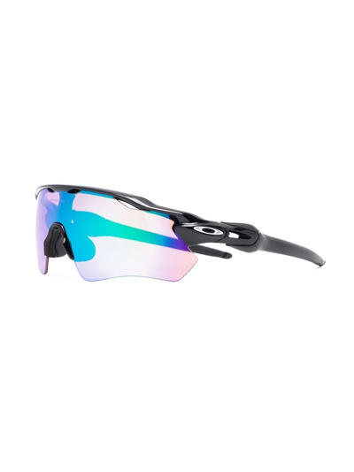 Oakley Oversize-frame Sunglasses In Schwarz