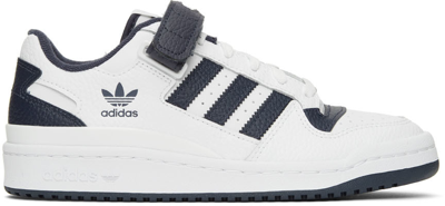 Shop Adidas Originals White & Navy Forum Low Sneakers In Ftwr White/shadow Na