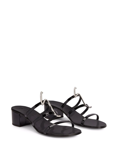 Giuseppe Zanotti Syrma G-strap Sandals In Black