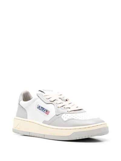 Autry Logo Low Woman Sneakers In Gray
