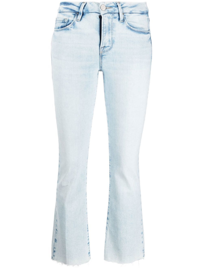 Shop Frame Low-rise Cropped Jeans In Blau