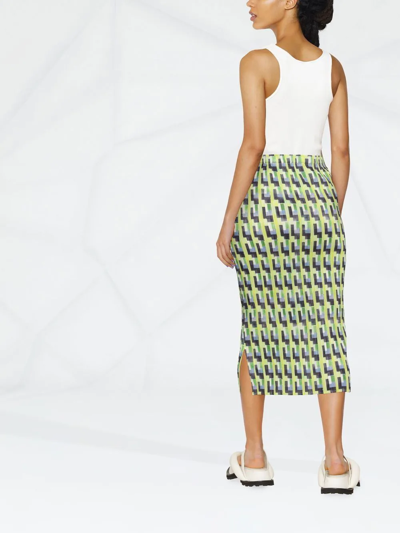 Shop Issey Miyake Geometric-print Midi Skirt In Gelb