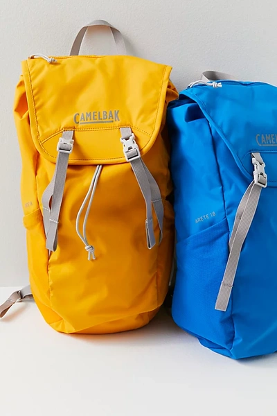 Camelbak Arete Hydration Pack 14l In Yellow