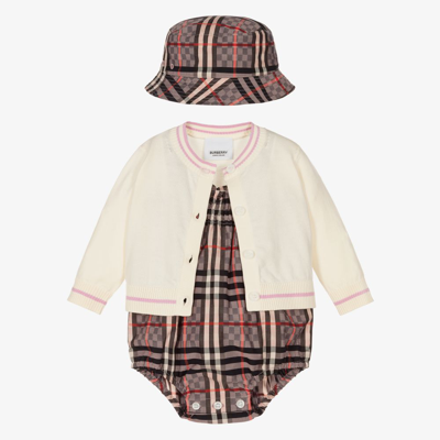 Shop Burberry Baby Girls Pink Check Gift Set