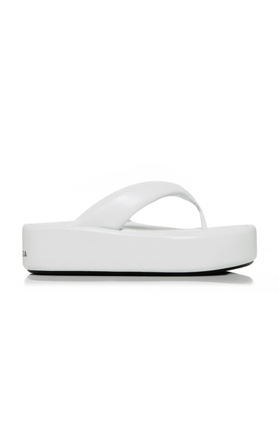 Shop Balenciaga Rise Platform Leather Thong Sandals In White